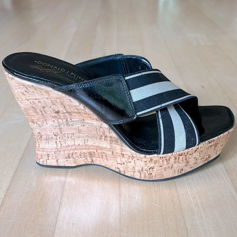 Donald J Pliner “Sim” Cork Wedge Sandals - Picture 3 of 11